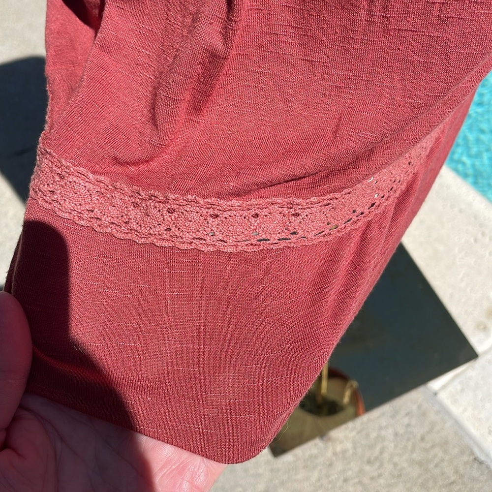 Embroidered Rust Top | Size XS - Picture 7 of 8